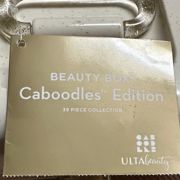 Ulta Beauty Caboodles Gold and Cream Beauty Box- box only - Picture 4 of 4